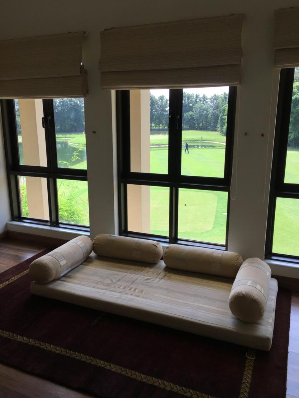Villa At Tarudhan Valley Golf Resort Манесар Экстерьер фото